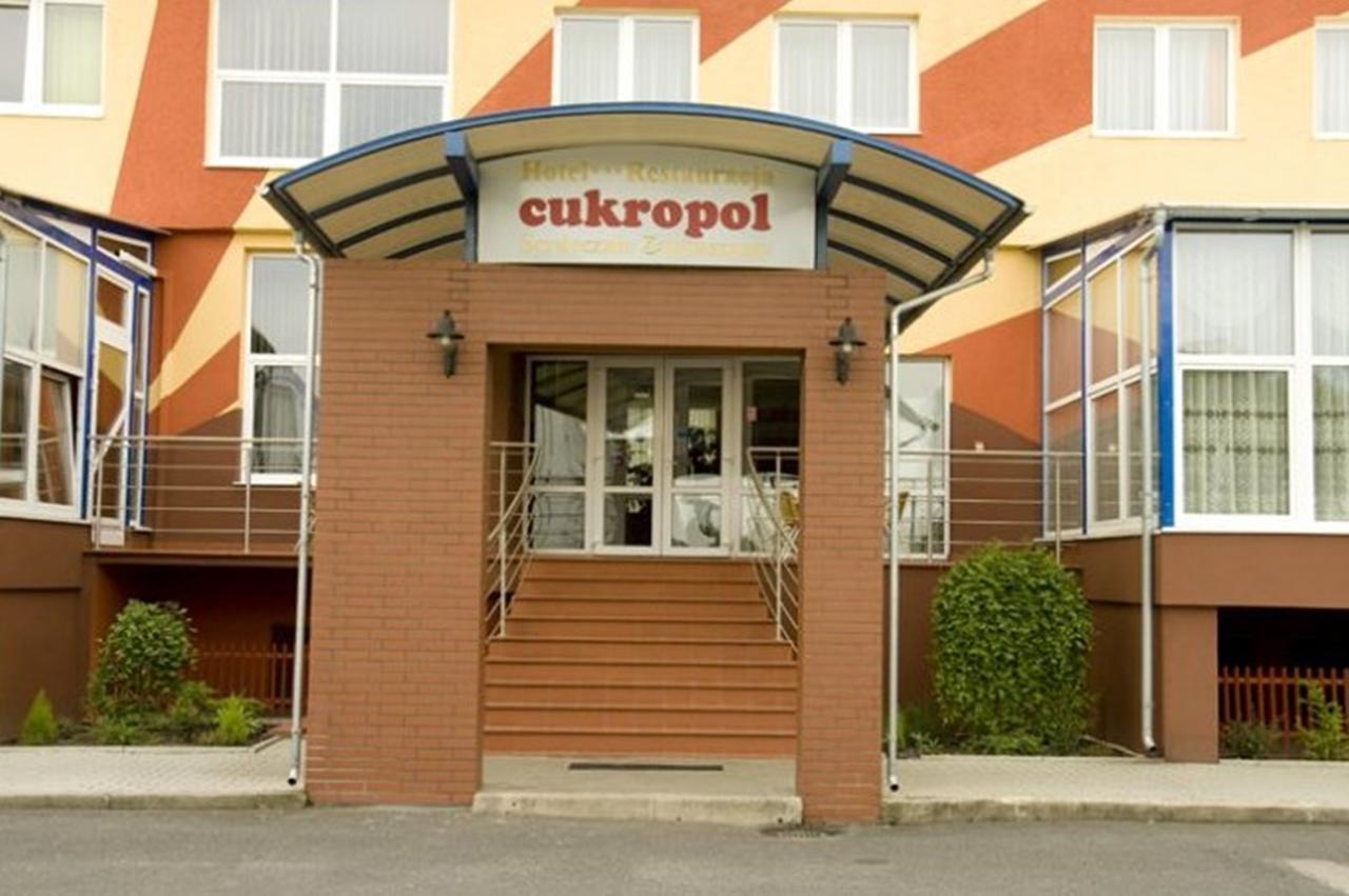 Hotel Restauracja Cukropol Gostyń Exteriör bild